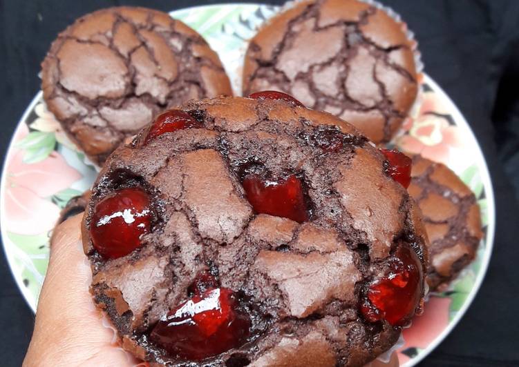 Langkah Mudah untuk Menyiapkan Shiny Fudgy Brownies Cup yang Sempurna