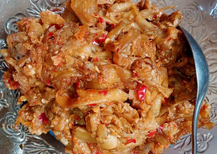 Bagaimana Menyiapkan Sambal Terong Ungu yang Sempurna