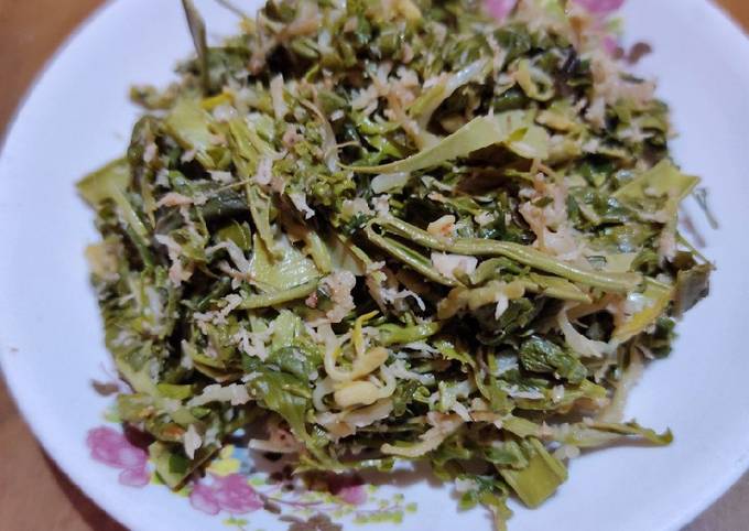 Resep: 10. Urap Daun Singkong Toge Sederhana Dan Enak