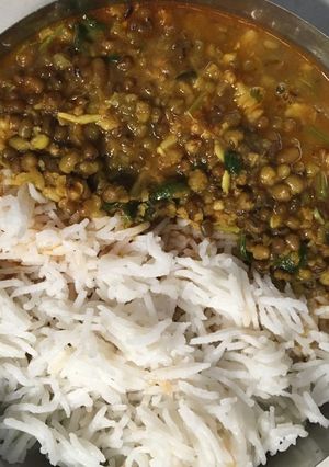 રસાવાળા મગ (Rasavala Moong Recipe In Gujarati) રેસીપી મુખ્ય ફોટો