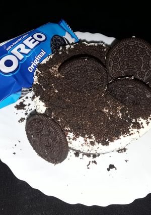 A picture of Oreo cheese cake.