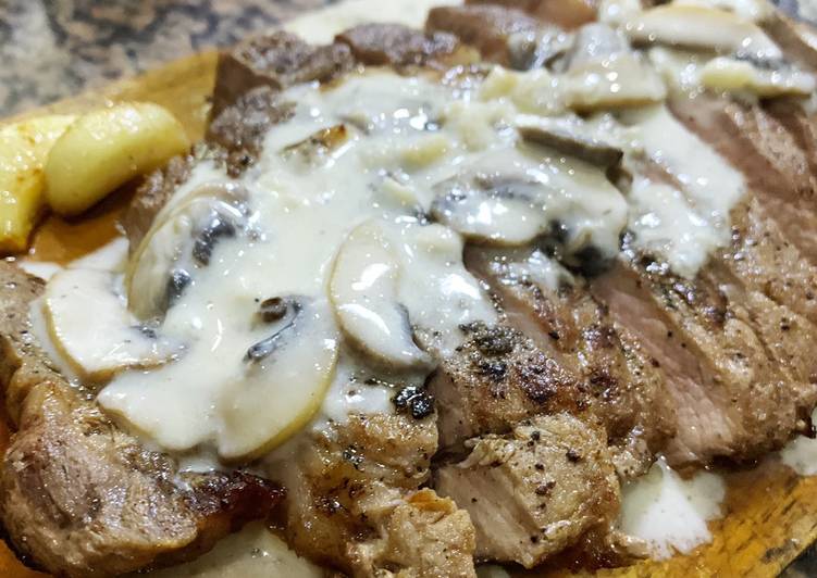 Beef Steak with Mushroom Sauce