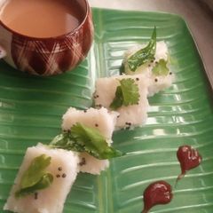 White Dhokla A picture of White Dhokla.