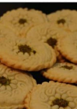 عکسی از دستور شیرینی کلمپه خرمایی کرمان