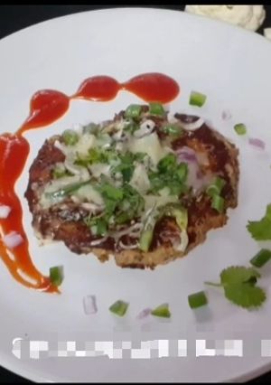 কলিফ্লাওয়ার পিজ্জা(cauliflower pizza recipe in Bengali) রেসিপির প্রধান ছবি