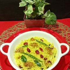A picture of Cranberry and Walnuts Lemon Rice.