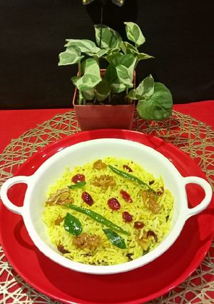 A picture of Cranberry and Walnuts Lemon Rice.