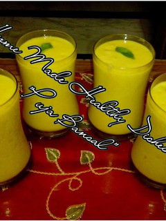 A picture of Mango Banana smoothie.