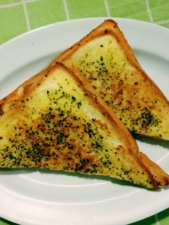 Foto resep Roti Bakar isi Sosis Keju