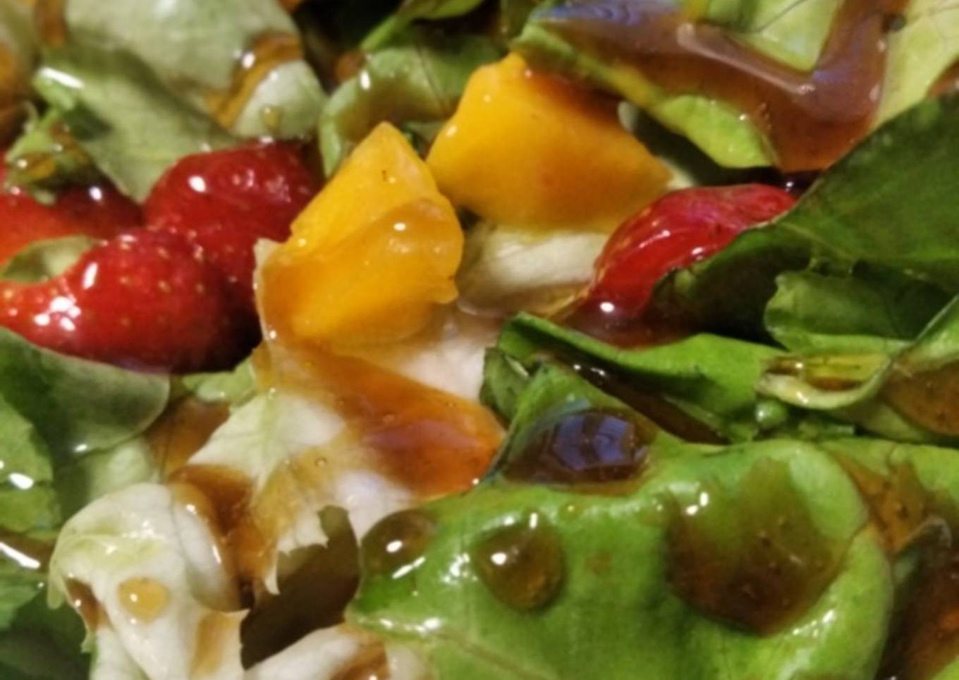 Ensalada de fresa y mango