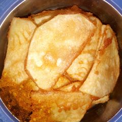 A picture of Simple Yam with flour.