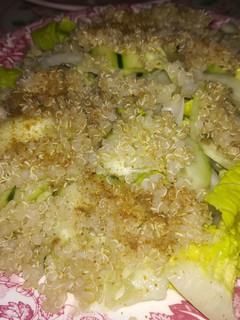 Una foto de Quinoa en ensalada