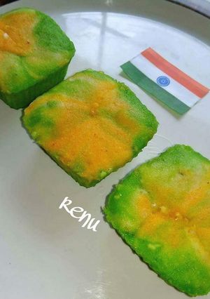 A picture of Tricolor Marble Muffins.