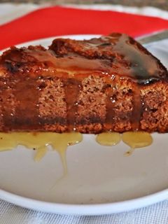 Foto de Inesquecível bolo de chocolate com caramelo