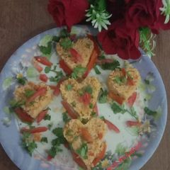 A picture of Tomato Tehri with Heat shape.