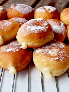 Foto resep Donat bomboloni isi vla