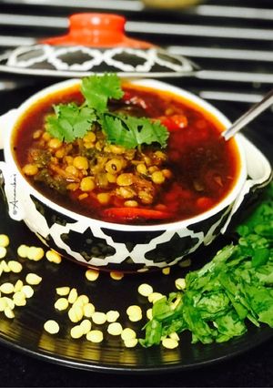 A picture of Dal-Palak/Chana Dal-Palak Sabji: Gujarati Style.