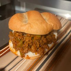 A picture of Sloppy Joes.