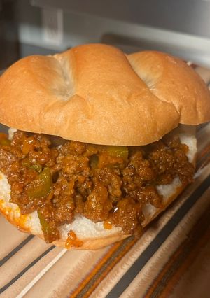 A picture of Sloppy Joes.