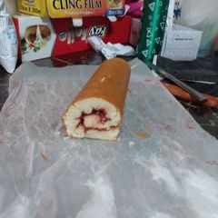A picture of Swiss roll cake.