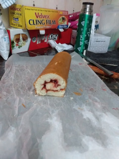 A picture of Swiss roll cake.