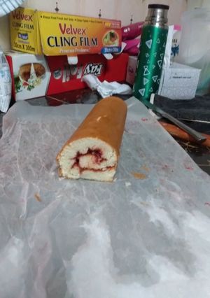 A picture of Swiss roll cake.