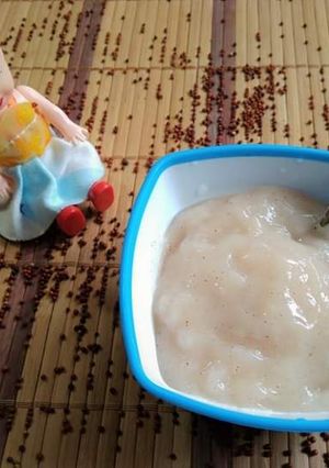 A picture of Healthy Ragi Porridge For Kids.
