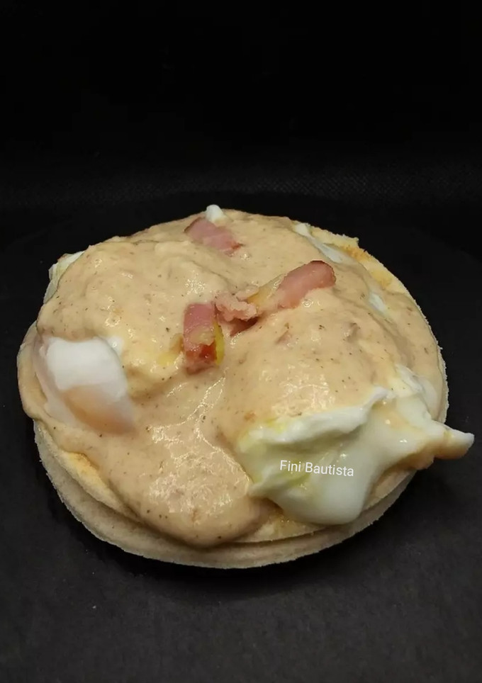 Una foto de Crema de bacon con huevo flor