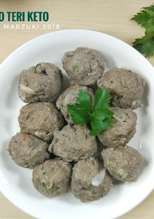 Foto resep Bakso Ikan Teri Keto / Debm