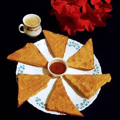 Crispy Bread Pakoda A picture of Crispy Bread Pakoda.