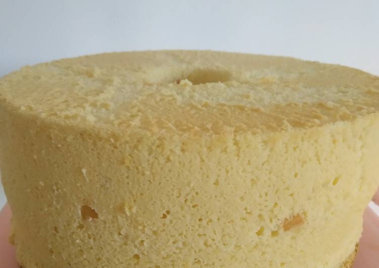 Cream cheese chiffon cake