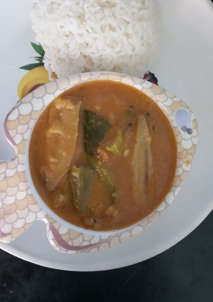 வாழைக்காய் சாம்பார் செய்முறை முக்கிய புகைப்படம்