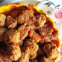 A picture of Soya Chunk Masala.