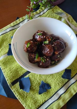 A picture of Veg Manchurian.