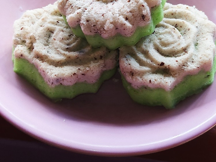 Langkah Mudah untuk Menyiapkan Kue Putu Ayu/Putri Ayu Enak Terbaru