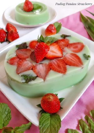 Foto resep Puding Pandan Strawberry