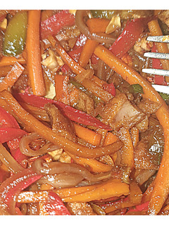 Una foto de Salteado versátil de verduras con salsa de soja 😉