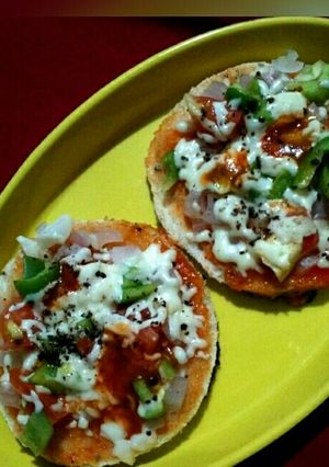 A picture of Yummy Bread Pizza.
