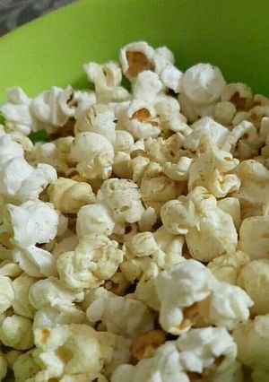 A picture of Popcorn.