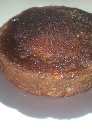 Una foto de Torta de Cambur volteada
