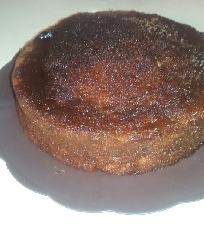 Una foto de Torta de Cambur volteada