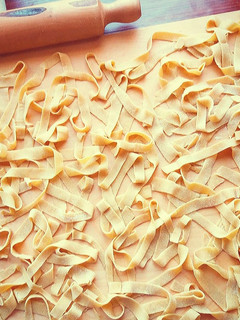 Foto di Pasta fresca per Pappardelle (o Tagliatelle)