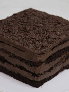 عکسی از دستور کیک شکلاتی خیس خوشمزه