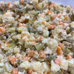 A picture of Vegetarian Salad Olivye.