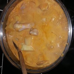 A picture of Massaman curry.