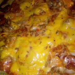 A picture of Chicken mayo pizza.