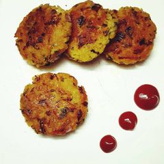 A picture of Poha cutlets.