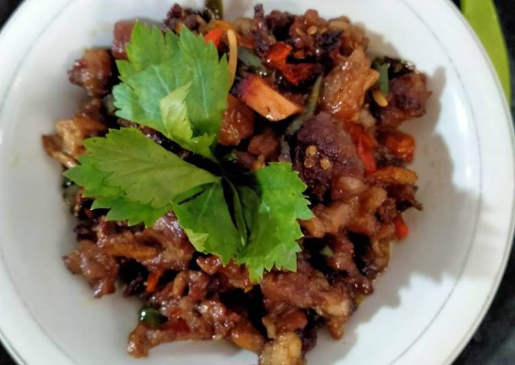 Oseng tetelan daging sapi