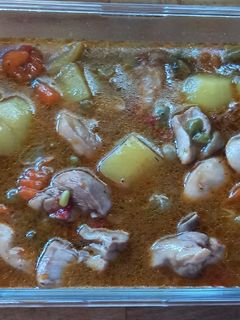 Una foto de 207. Pollo con menestra