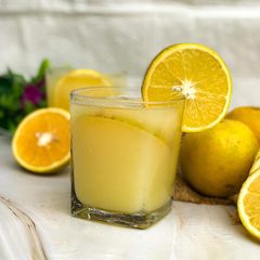 A picture of Orange juice.